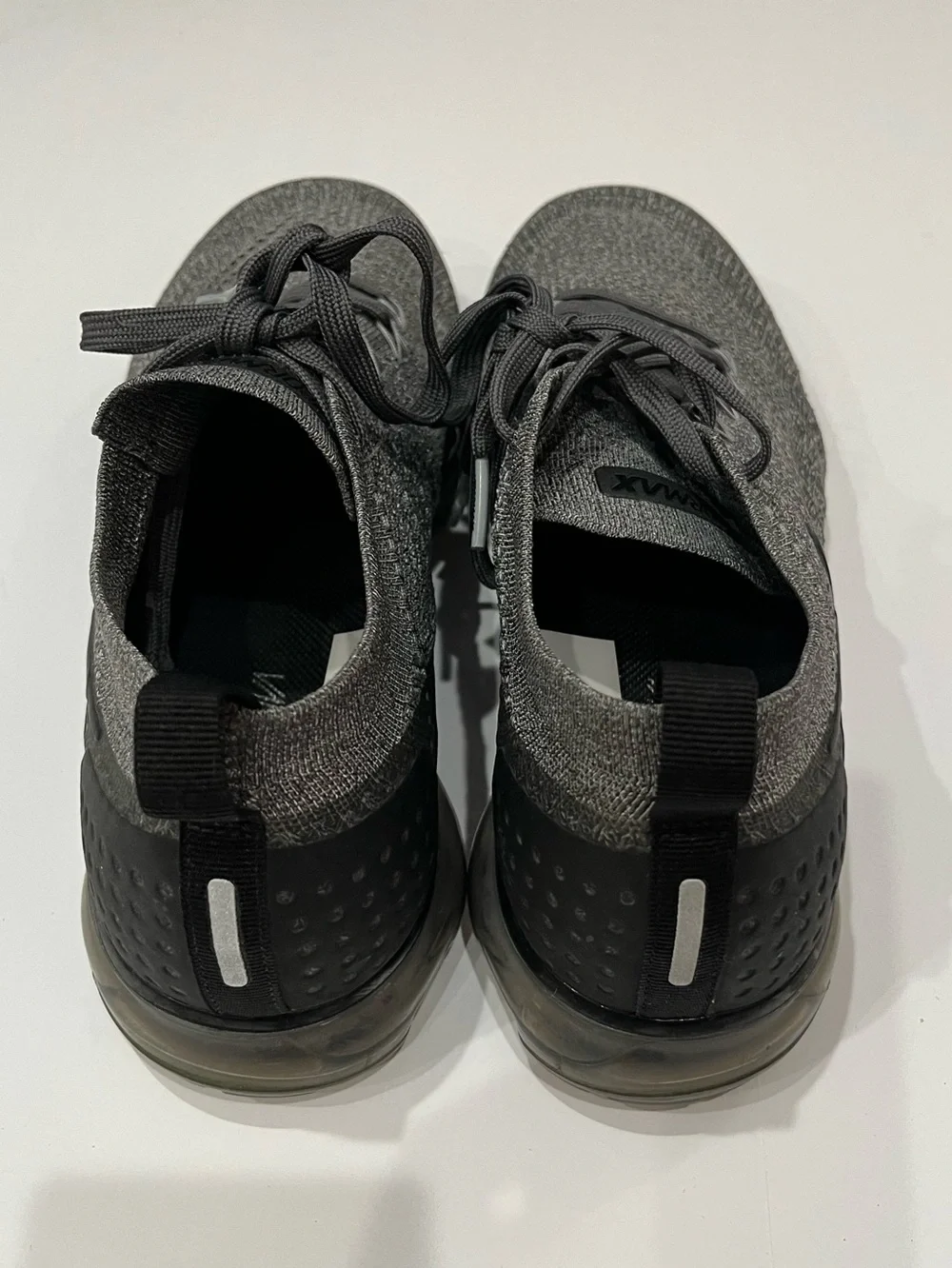 Nike VaporMax Flyknit Charcoal/Black Sneaker‎ Sz. 11
